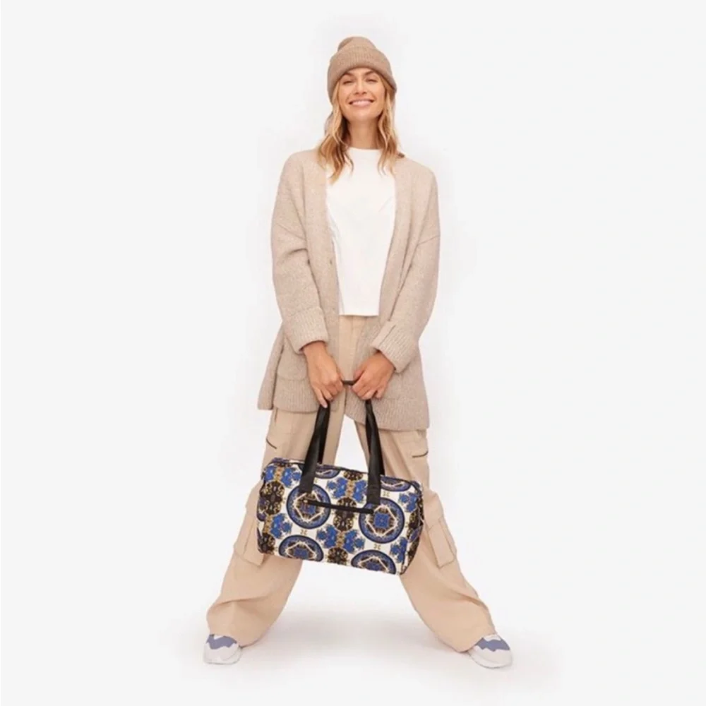 Alice + Olivia by Stacey Bendet Regal
Romance Duffel Bag NWT - Picture 3 of 8